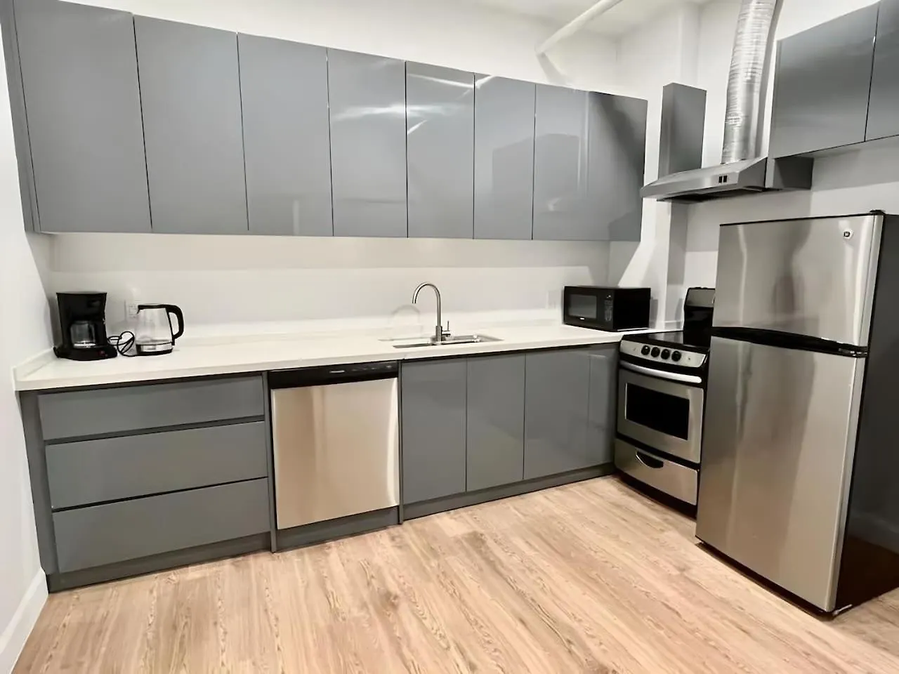 Apartment Lovely Loft With Views On Bishop - Mtl Zx2 Montreal